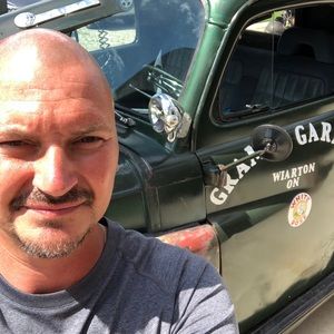 Meet your Posher, Scott